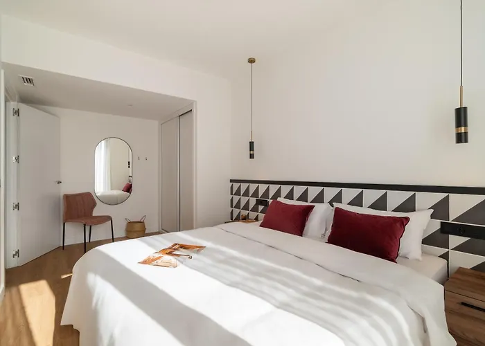 Port Forum By Olala Homes