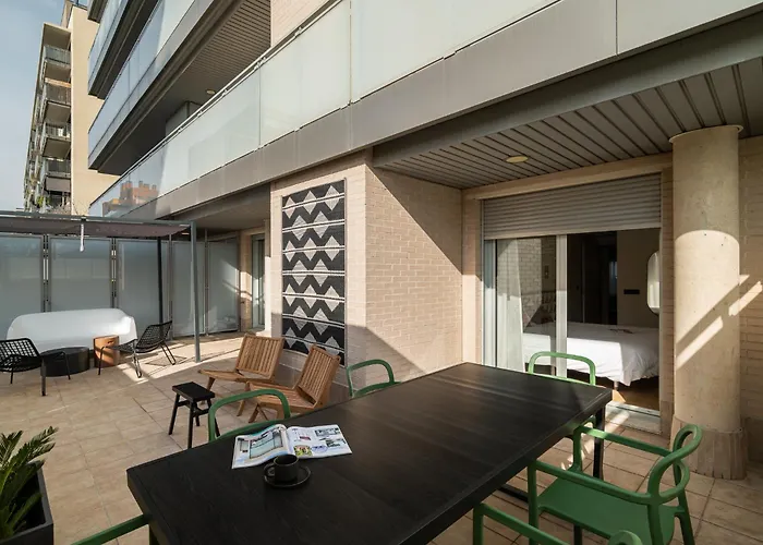 Port Forum By Olala Homes Sant Adria de Besos