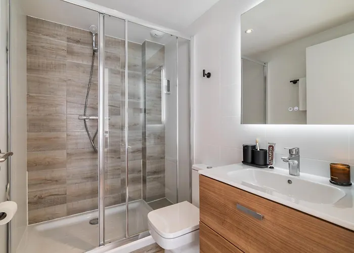 Port Forum By Olala Homes Apartment *